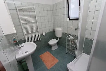 Apartman 7