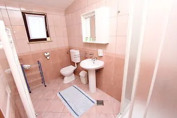 Apartment Apartman 7 *