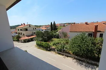 Apartman 7 Apartment